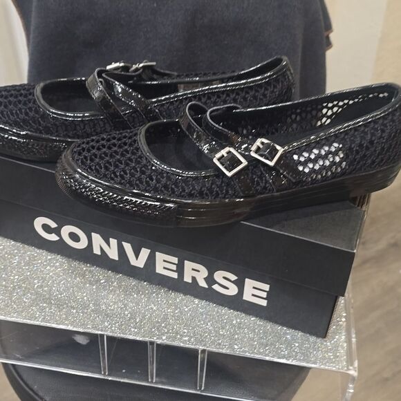 Converse Chuck Taylor Dainty Mary Jane Sneakers - Picture 8 of 11